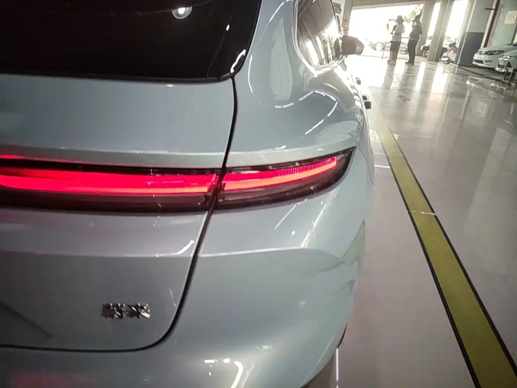NIO ET5T — миниатюра 8