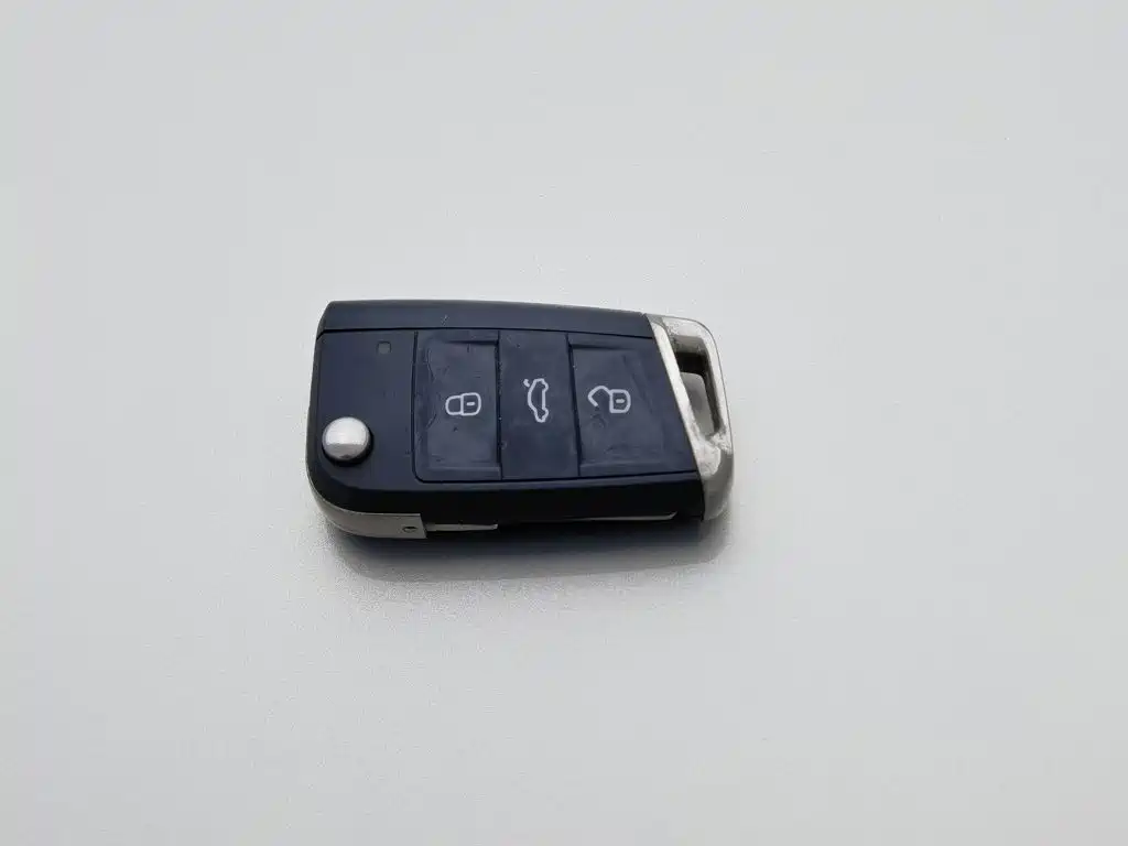 Volkswagen Tiguan L — миниатюра 19