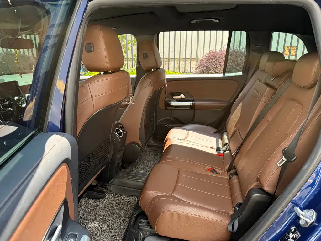 Mercedes-Benz GLB — миниатюра 4