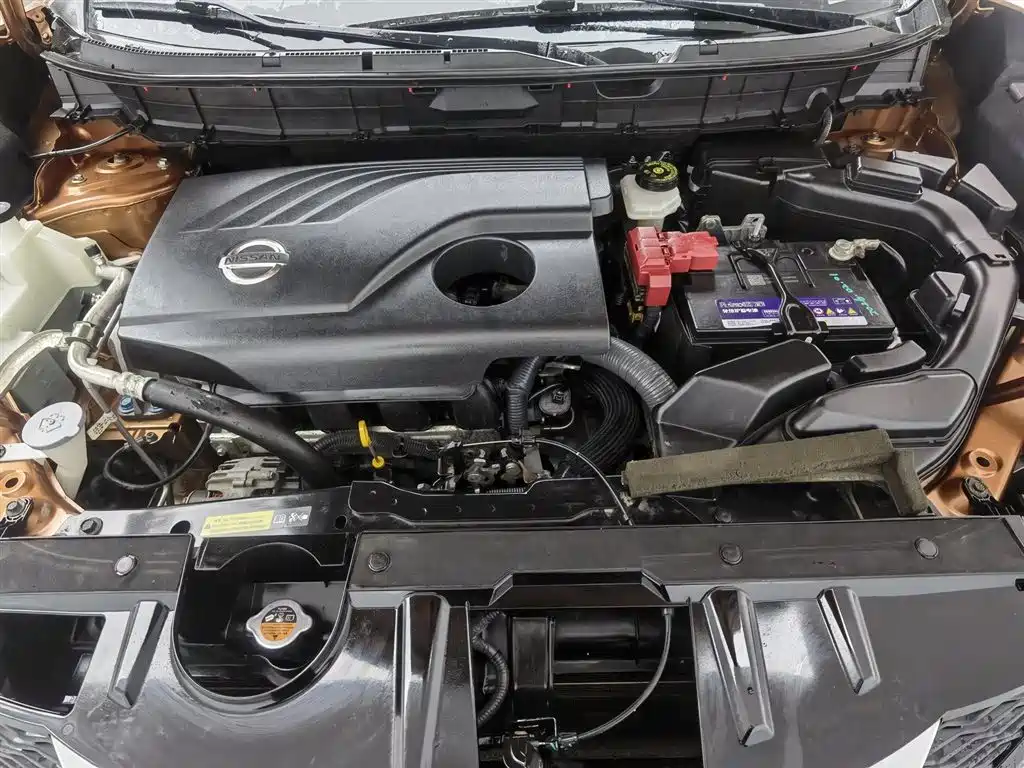 Nissan X-Trail 2014 2.0L CVT Comfort 2WD