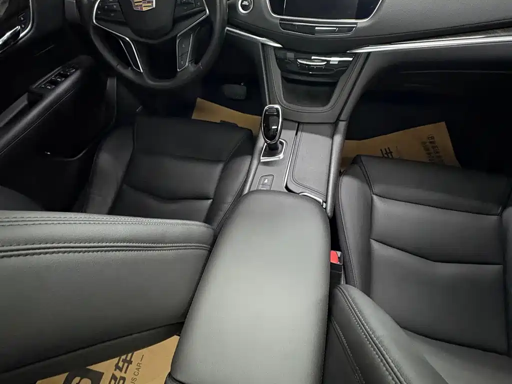 Cadillac XT5 — миниатюра 13