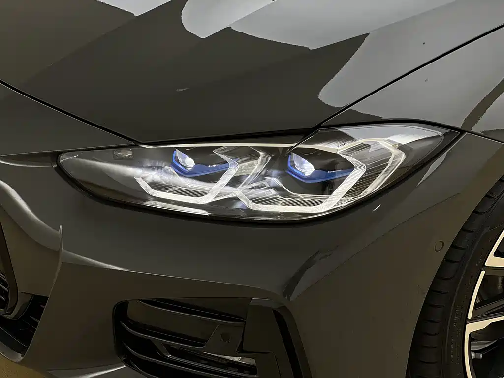 BMW 4 Series — миниатюра 4
