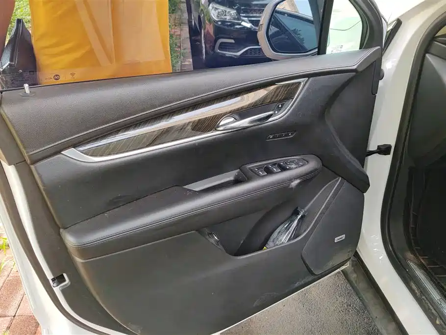 Cadillac XT5 2018 28T Luxury