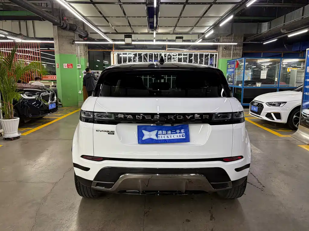 Land Rover Evoque — миниатюра 6