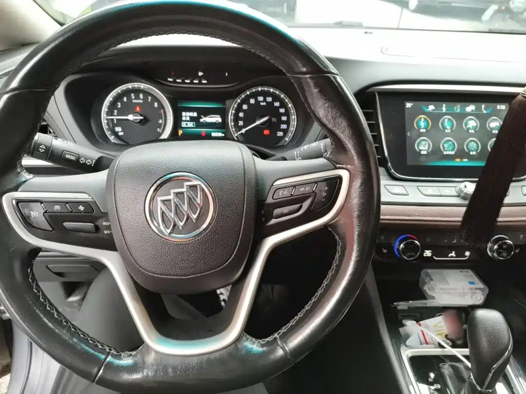 Buick GL6 — миниатюра 7