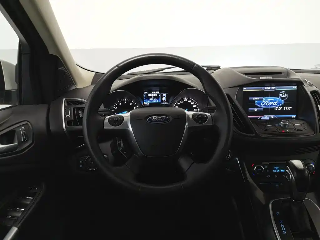 Ford Kuga — миниатюра 11
