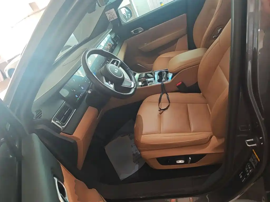 Li Auto Li ONE — миниатюра 15