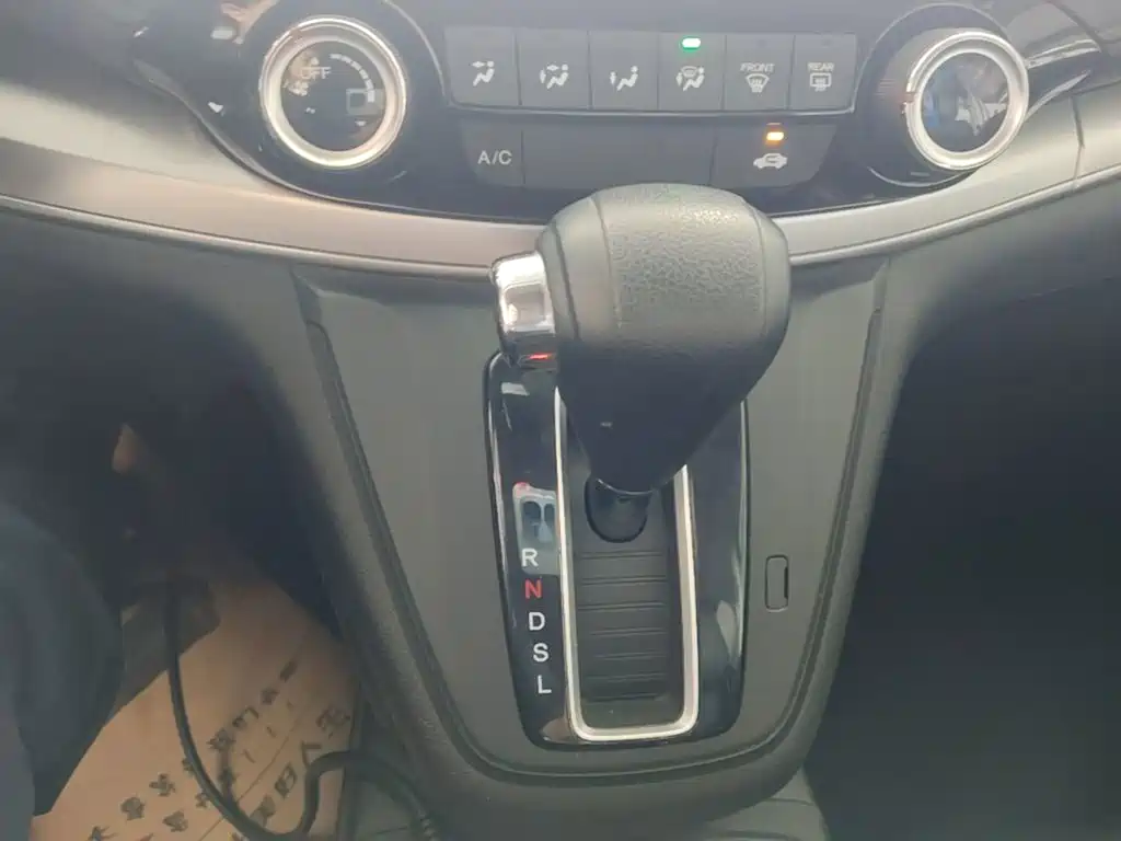 Honda CR-V — миниатюра 13