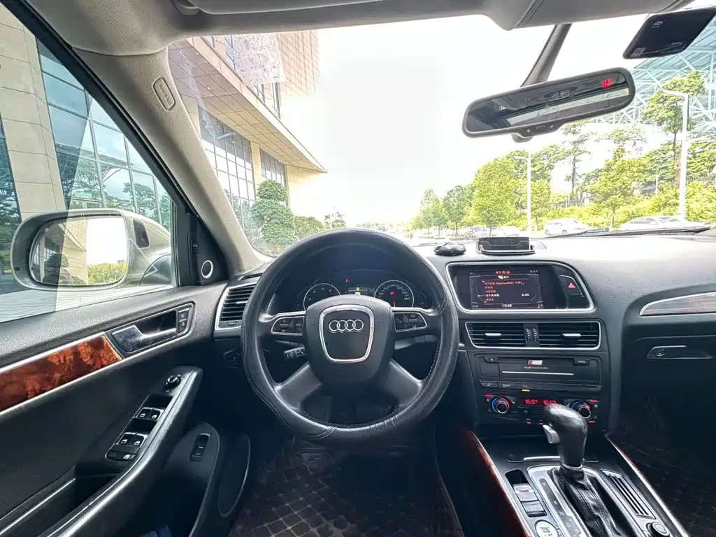 Audi Q5 — миниатюра 11