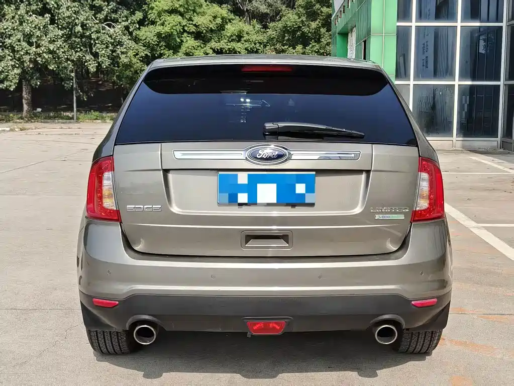 Ford Edge (Import) — миниатюра 5