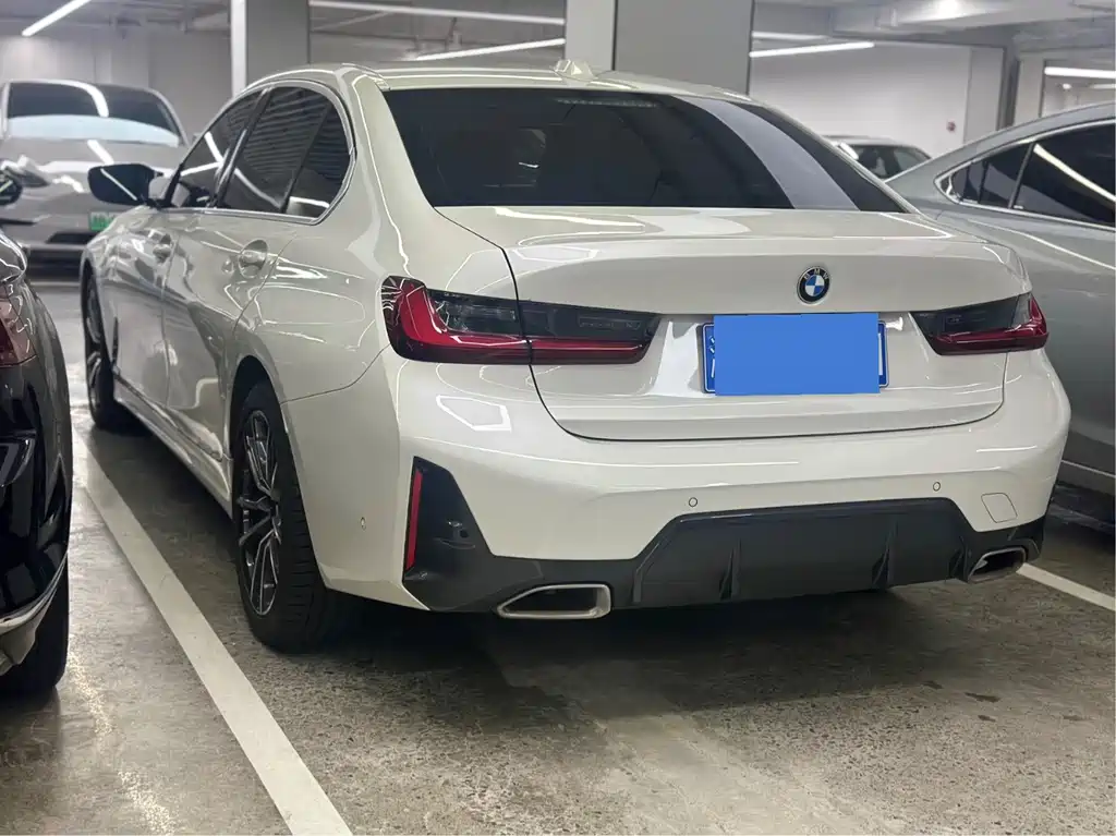 BMW 3 Series — миниатюра 11