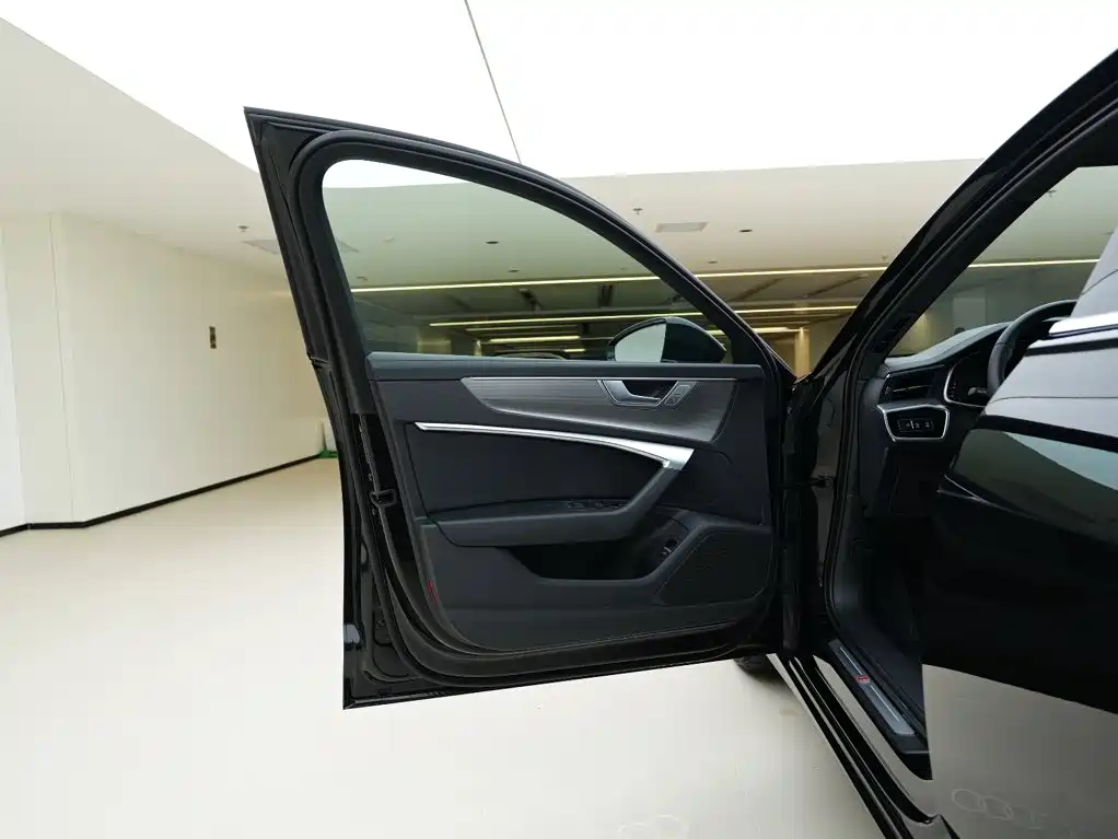 Audi A6L — миниатюра 18