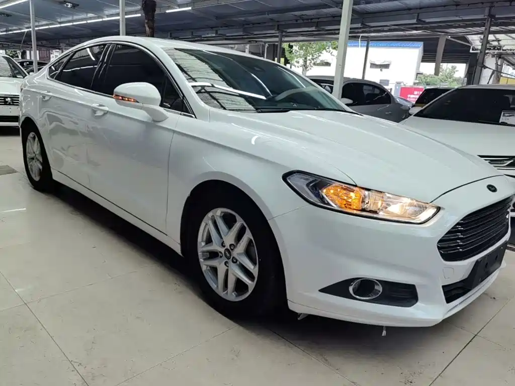 Ford Mondeo — миниатюра 4