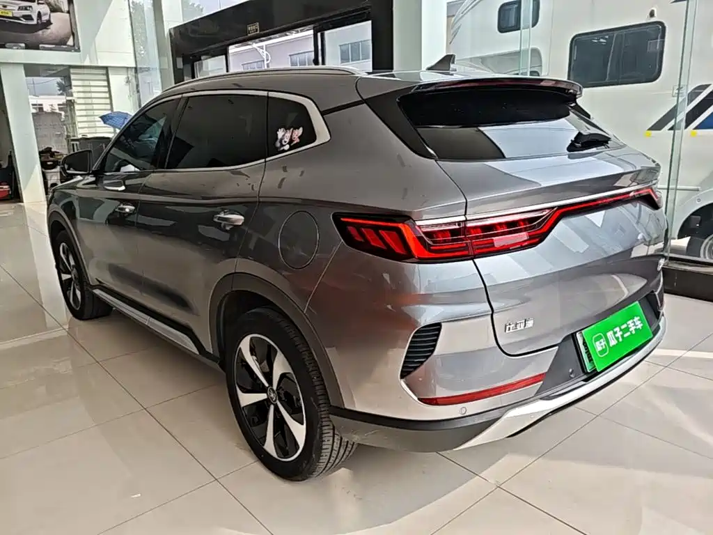 BYD PLUS New Energy — миниатюра 5