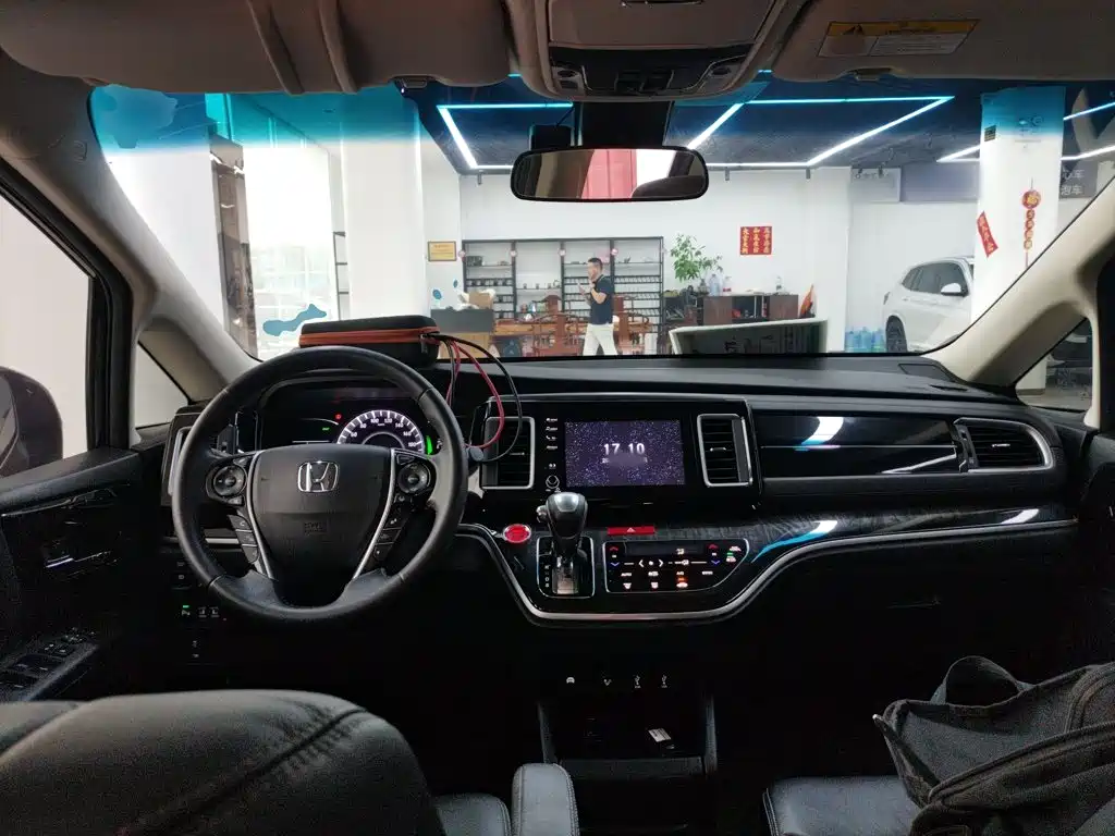 Honda Elysion 2019 2.0L Luxury