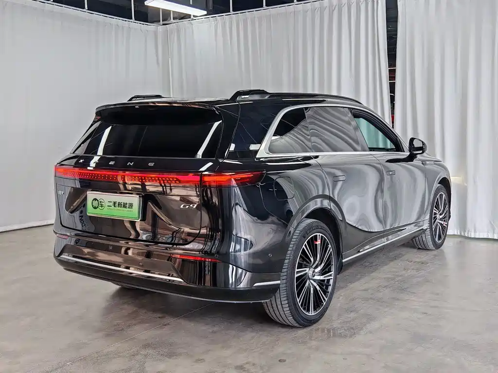 XPeng G9 — миниатюра 6
