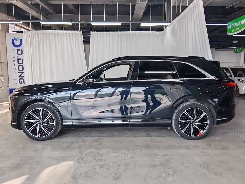 XPeng G9 — миниатюра 7