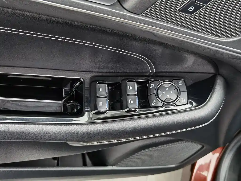 Ford Edge 2016 EcoBoost 245 7 мест