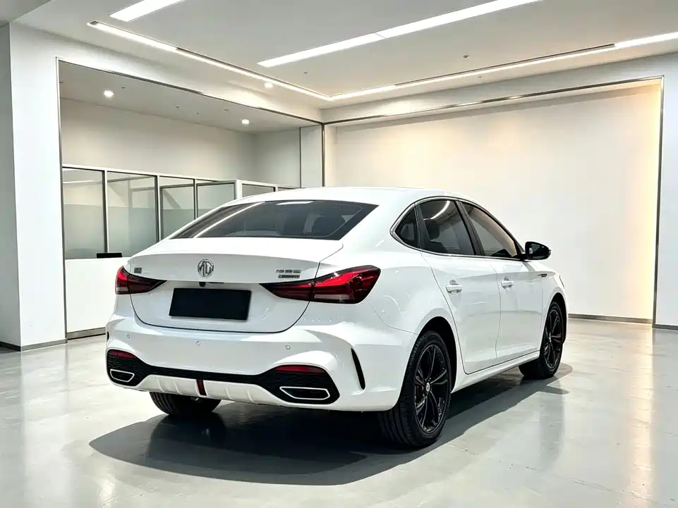 MG MG5 — миниатюра 8