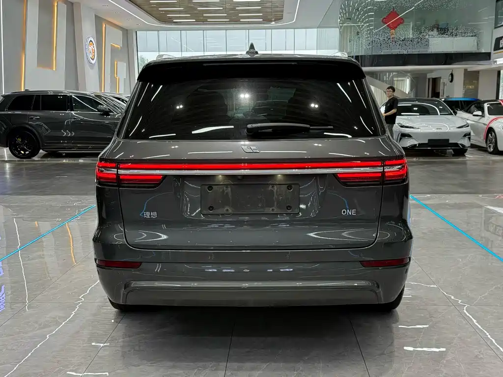 Li Auto Li ONE — миниатюра 8