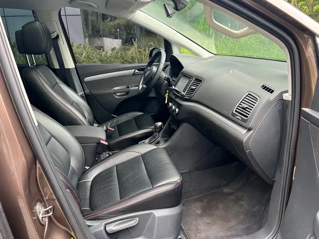 Volkswagen Sharan — миниатюра 12