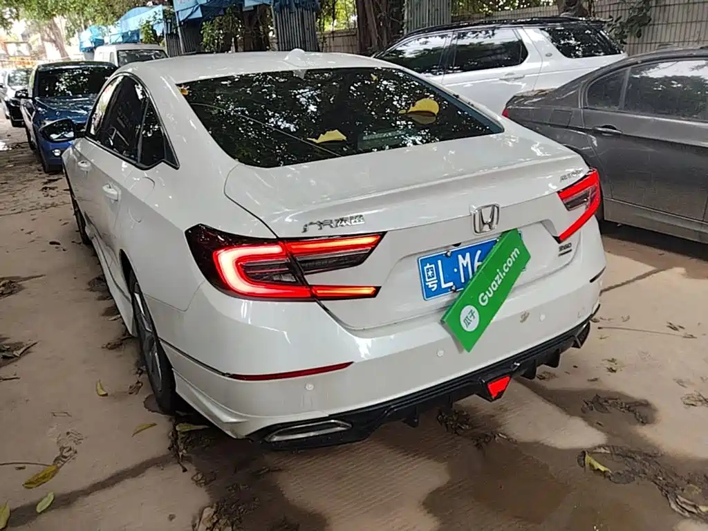 Honda Accord — миниатюра 5