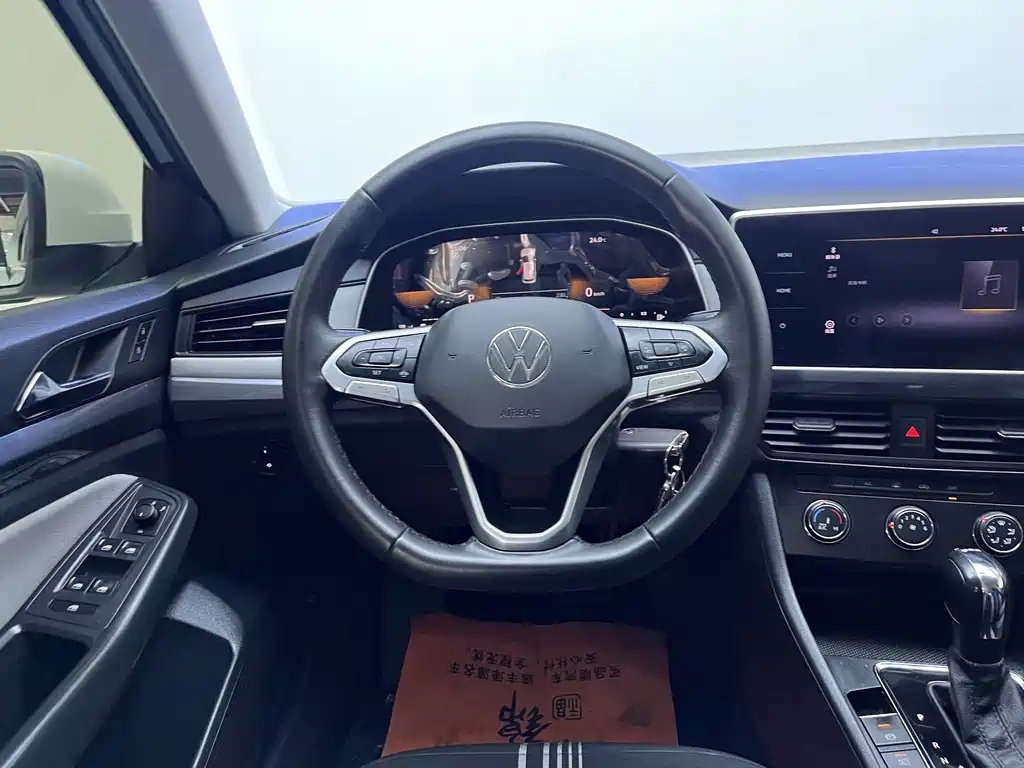 Volkswagen Bora — миниатюра 8
