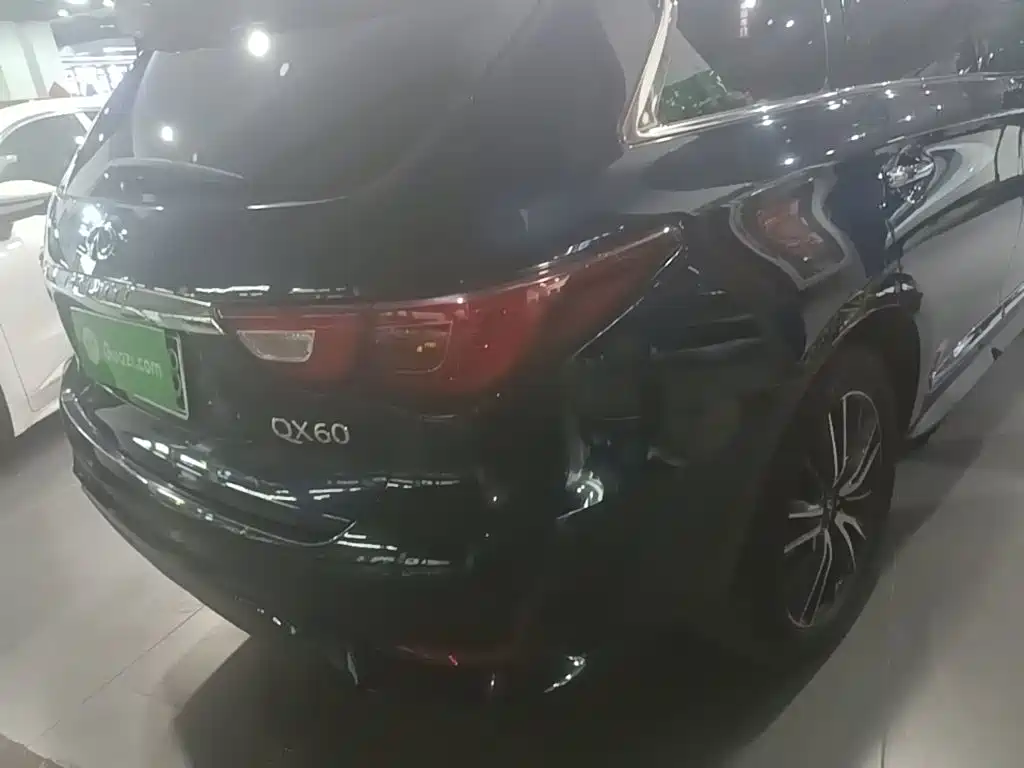 Infiniti QX60 (Import) — миниатюра 8