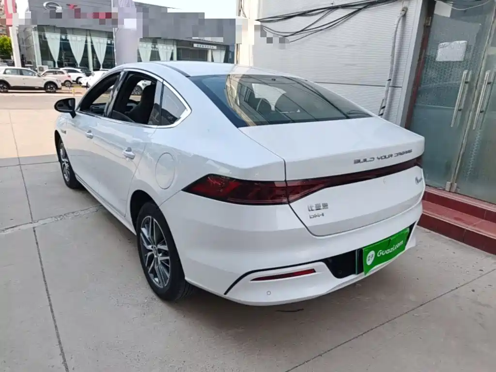 BYD Qin Plus PLUS 2023 Champion DM-i 120KM Lead