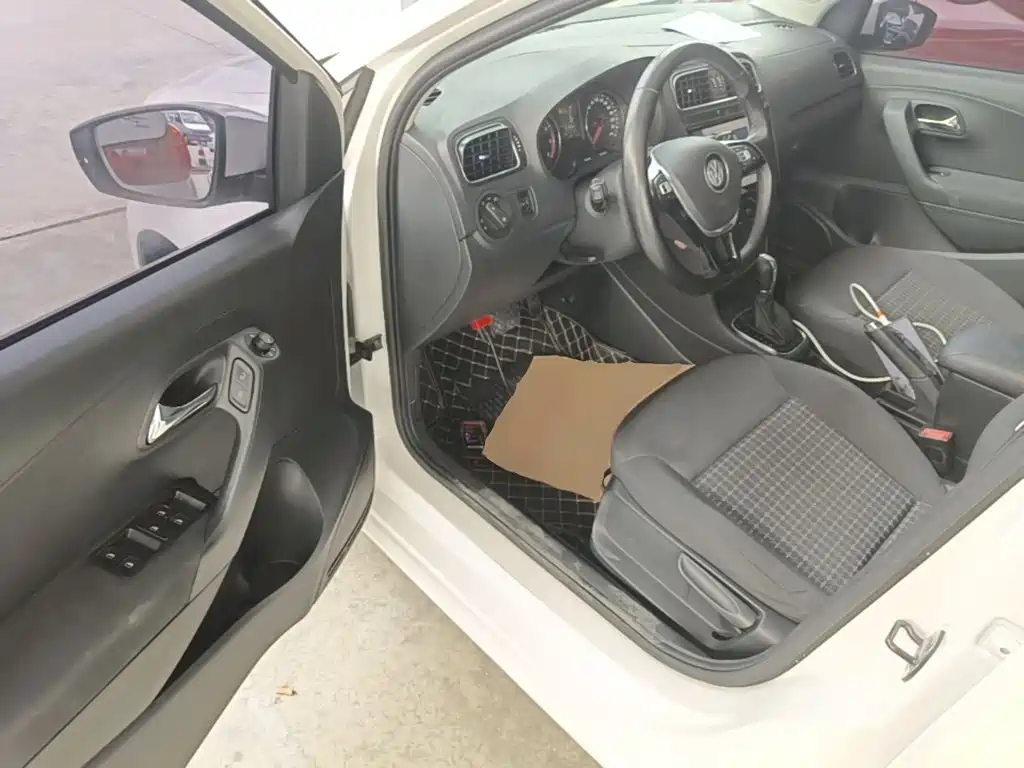 Volkswagen Polo — миниатюра 16