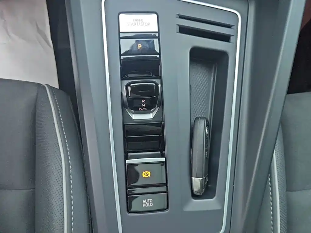 Volkswagen Golf — миниатюра 14