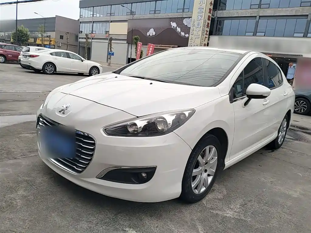 Peugeot 308 2015
