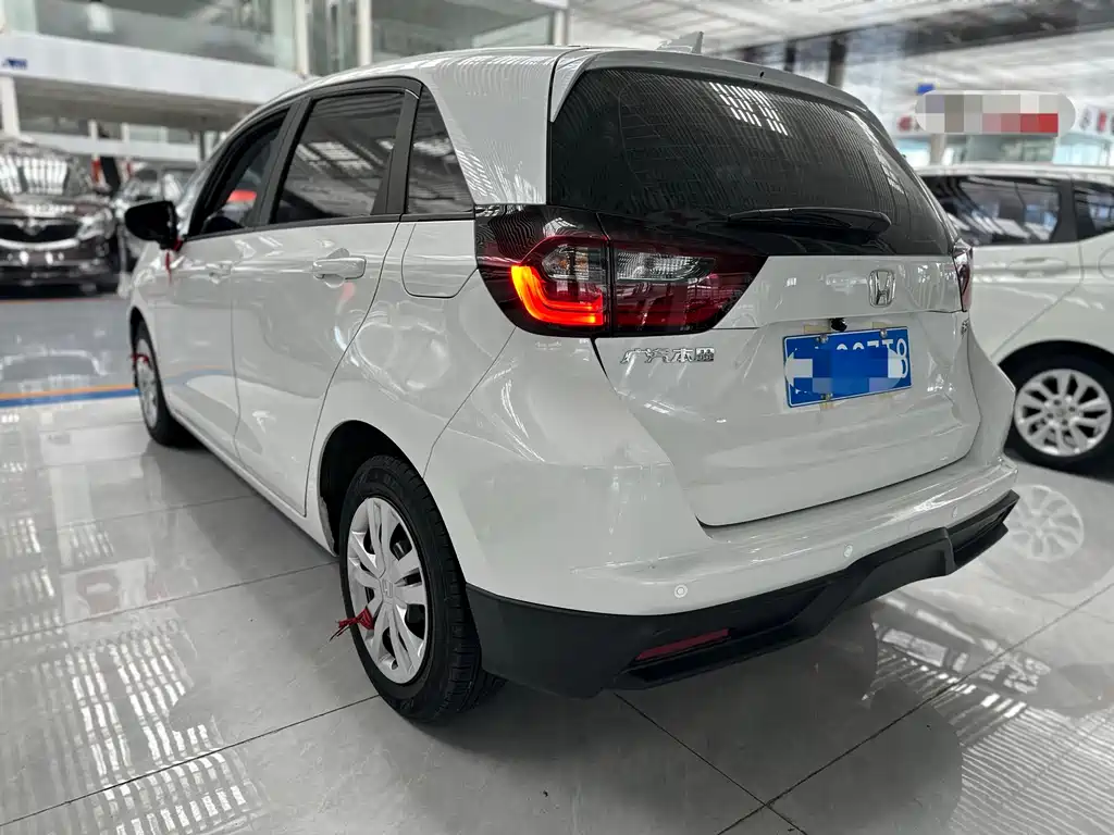 Honda Fit — миниатюра 14