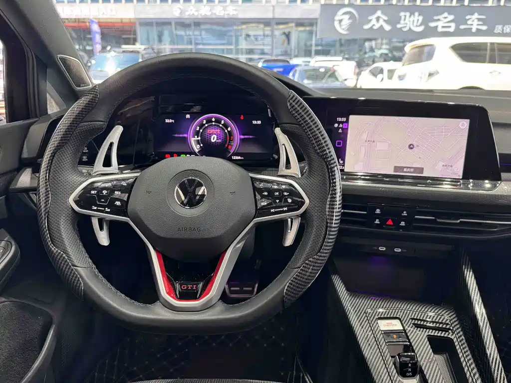 Volkswagen Golf GTI — миниатюра 13