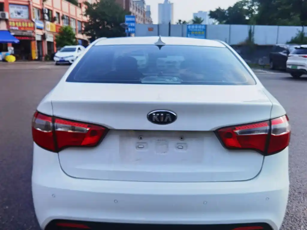 Kia K2 2012 1.4L MT GL