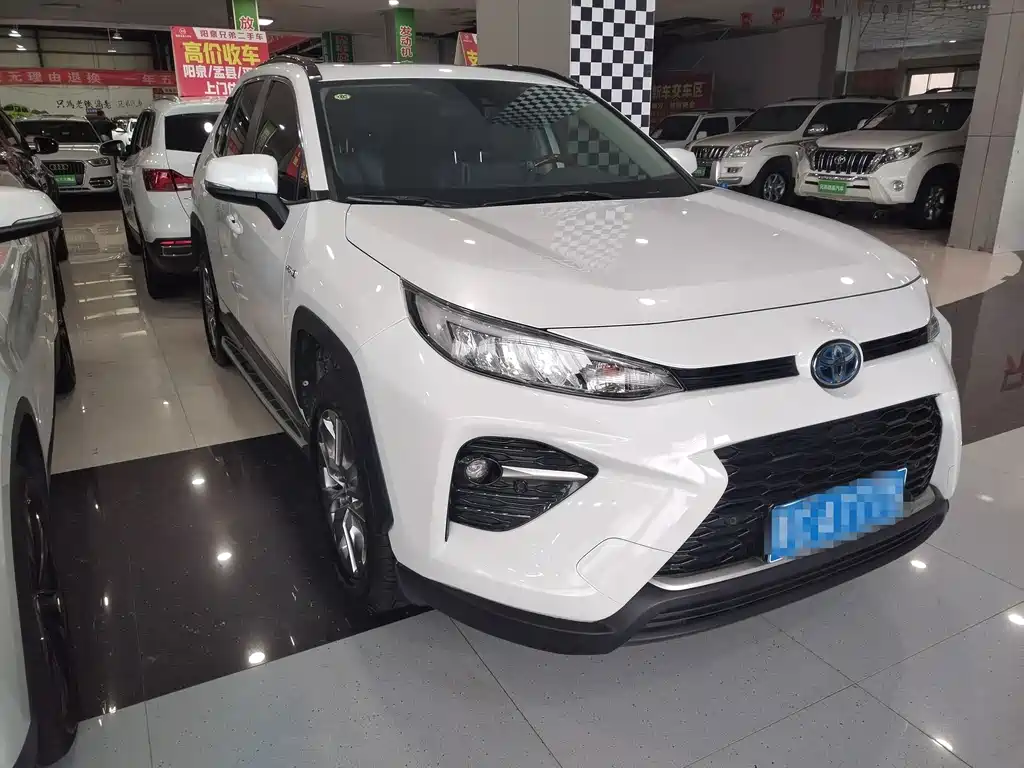 Toyota Wildlander — миниатюра 3