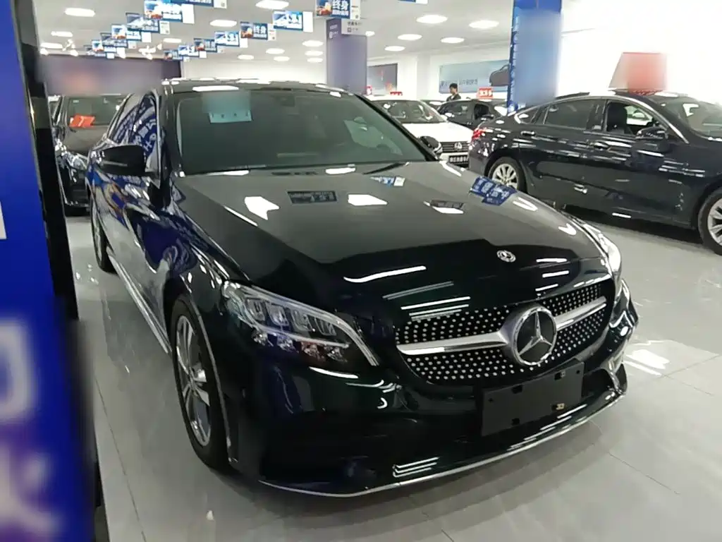 Mercedes-Benz C-Class — миниатюра 4