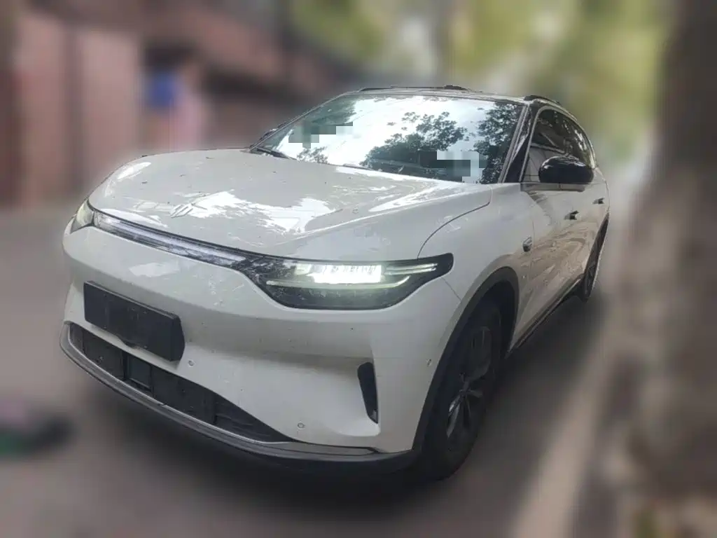 Leapmotor C11