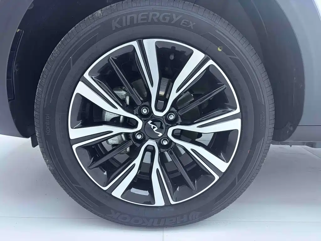 Kia KX1 — миниатюра 15