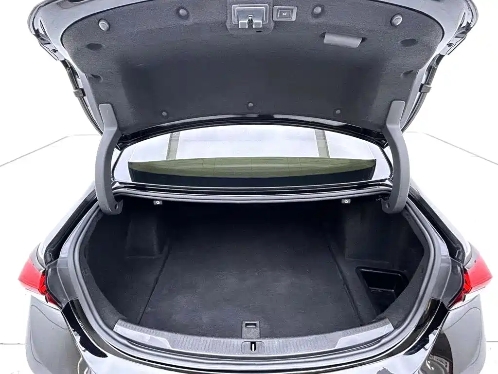 Buick LaCrosse 2022 652T Luxury