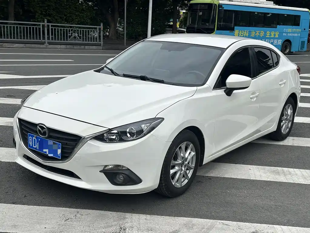 Купить Mazda 3 Axela
