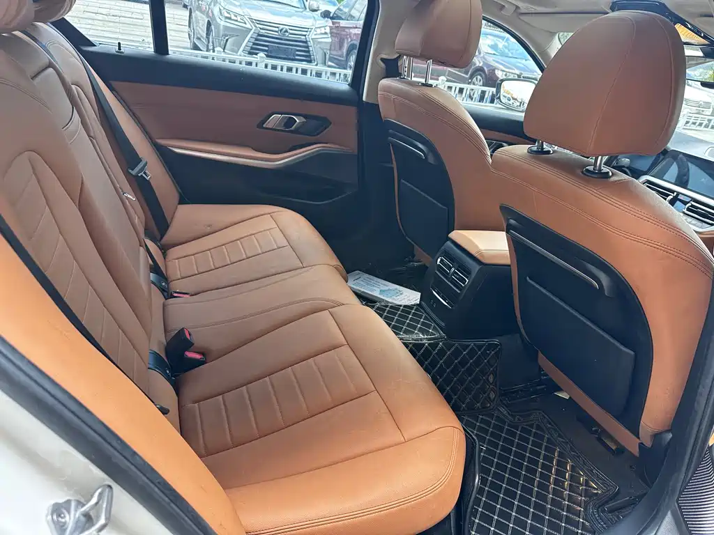 BMW 3 Series — миниатюра 10