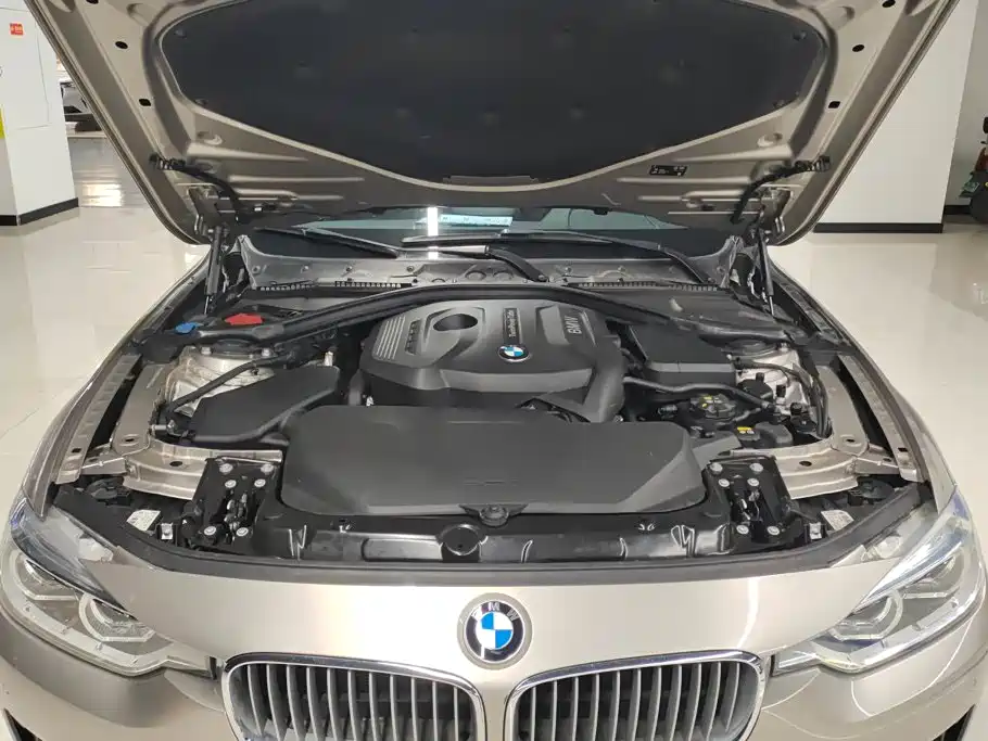 BMW 3 Series — миниатюра 10