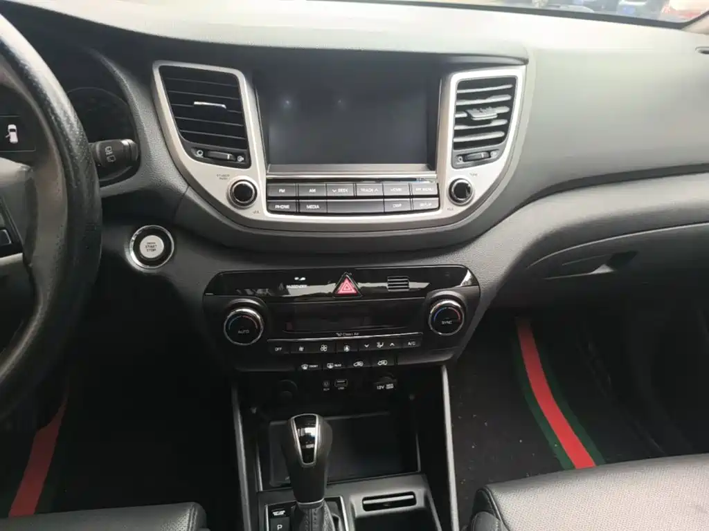 Hyundai Tucson — миниатюра 13