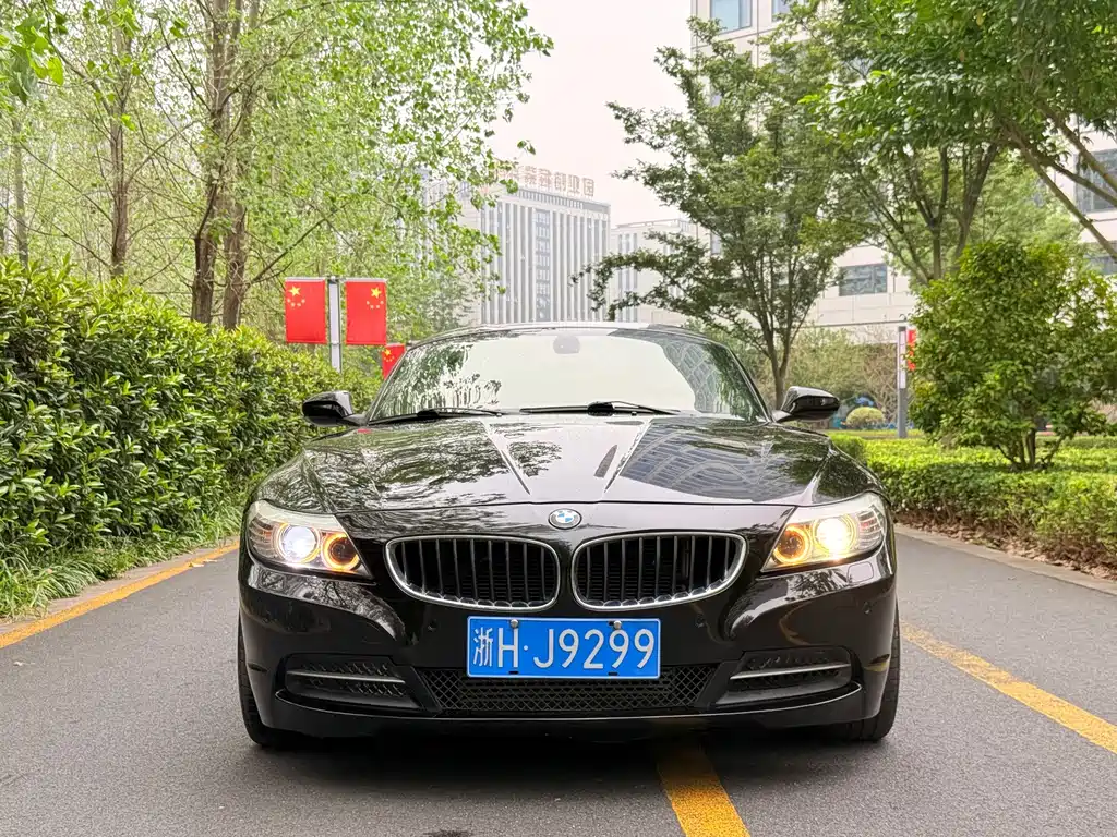 BMW Z4 — миниатюра 7