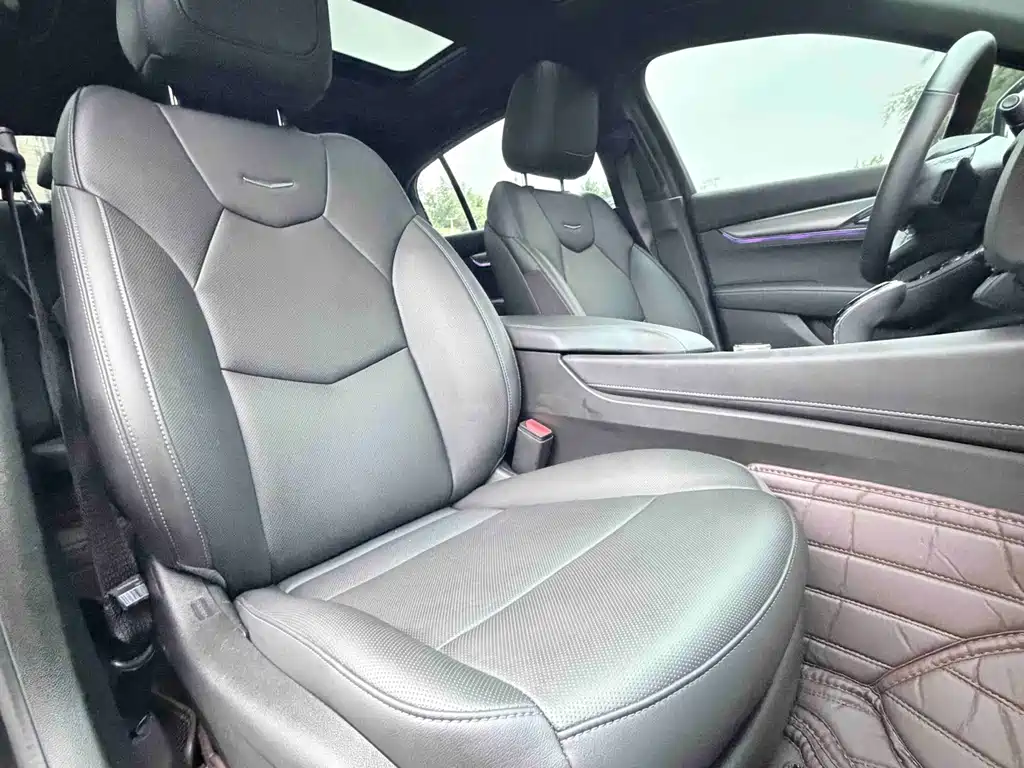 Cadillac CT5 — миниатюра 4