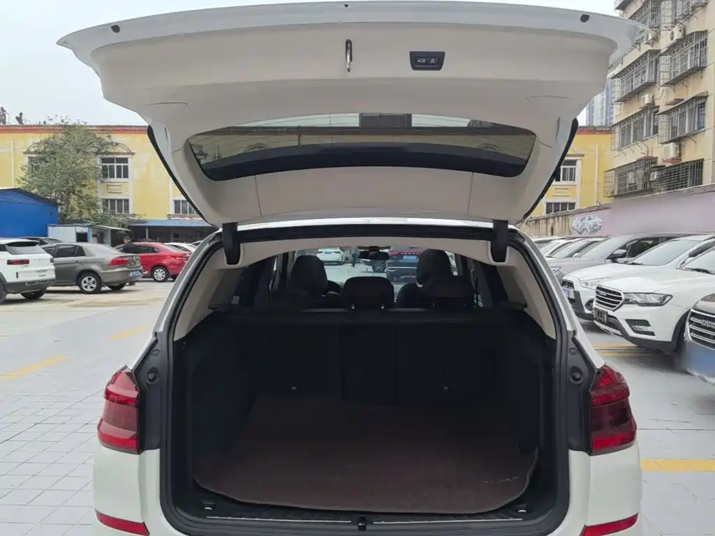 BMW X3 — миниатюра 19