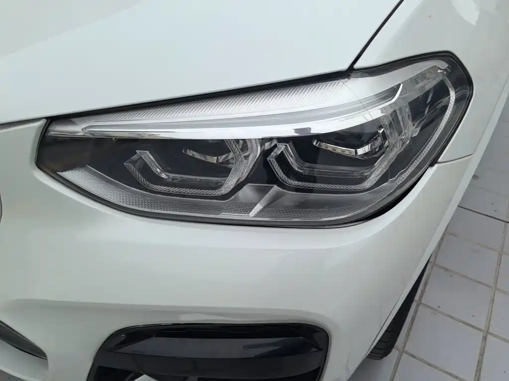 BMW X3 — миниатюра 24