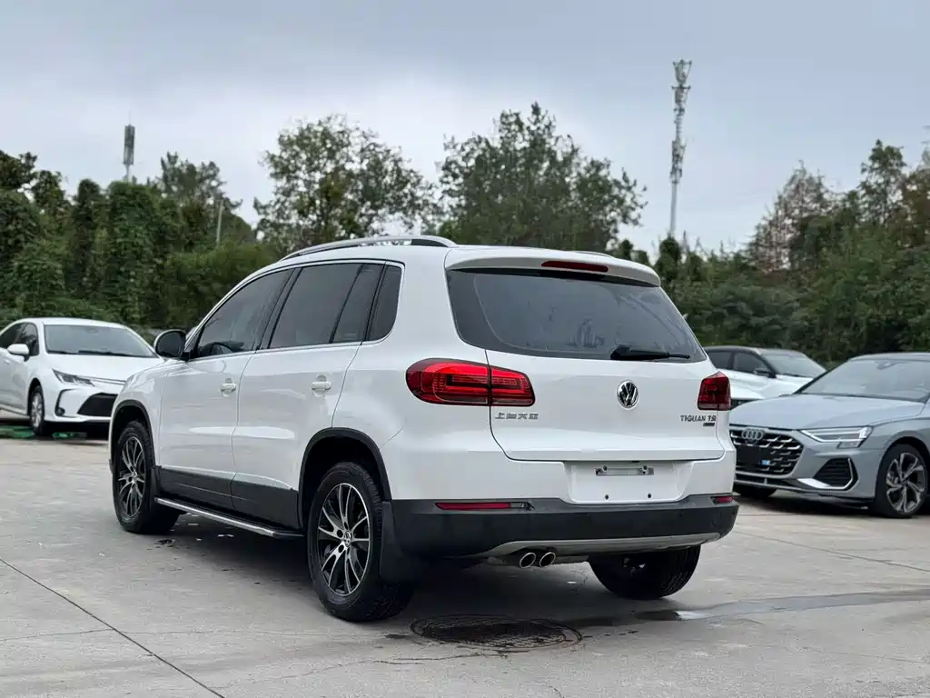 Volkswagen Tiguan — миниатюра 8