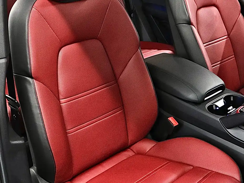 Porsche Cayenne — миниатюра 16